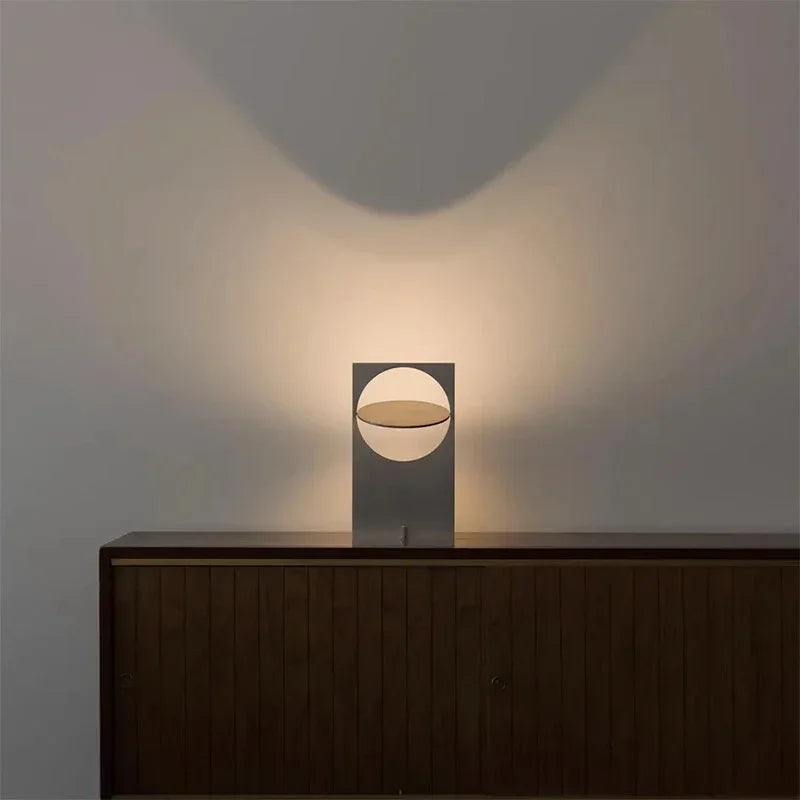 Flip - Table Lamp LUUX