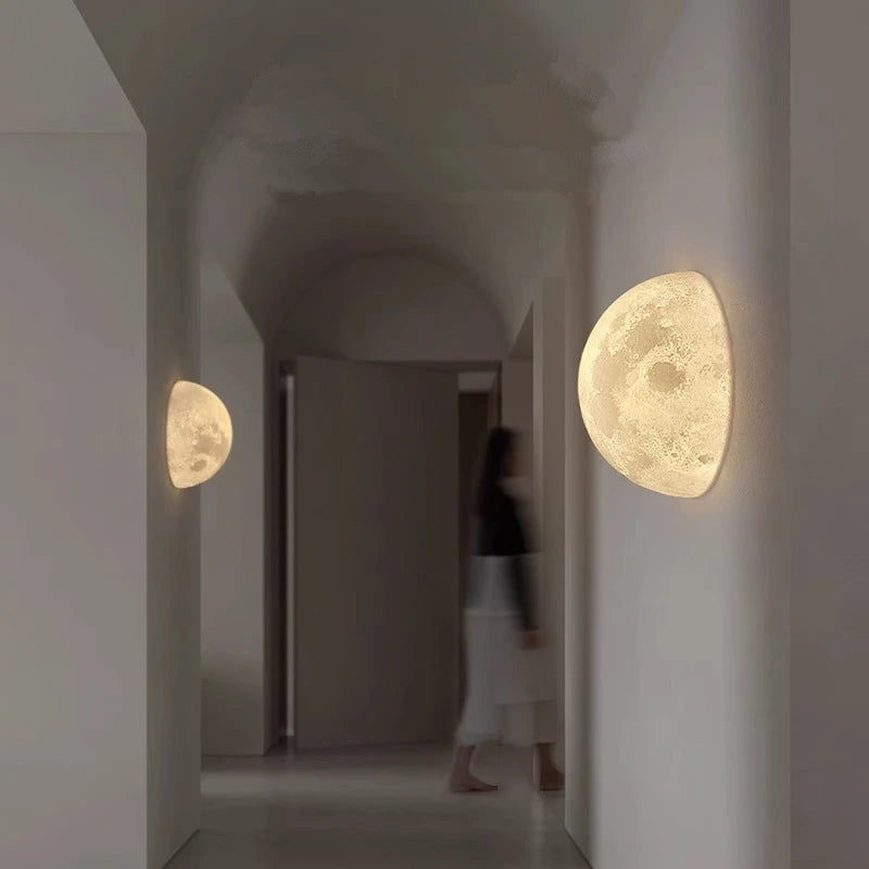 Lunar - Wall Lamp