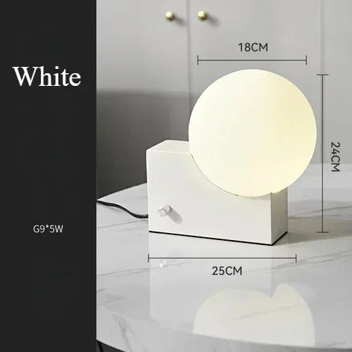 Rabbit - Table Lamp LUUX